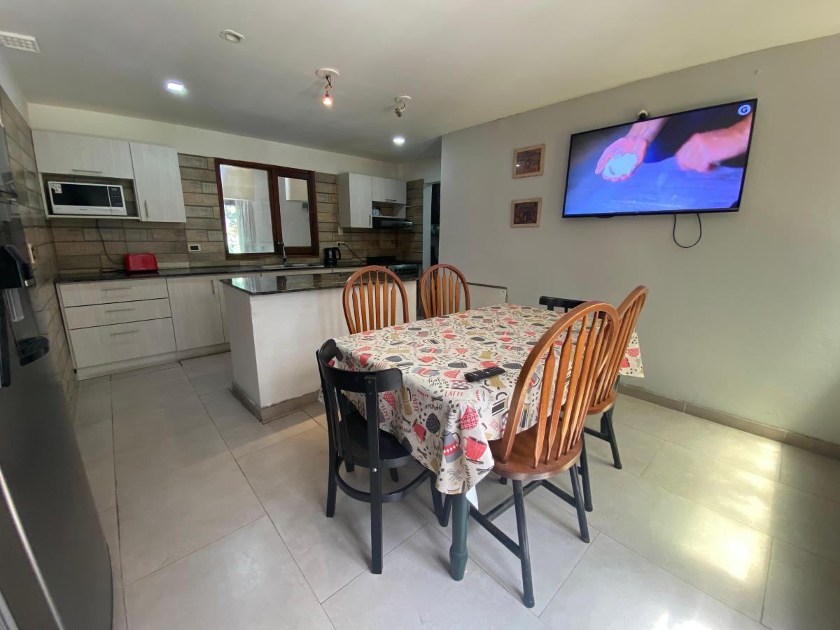Vendemos casa en el bosque Peralta Ramos con piscina