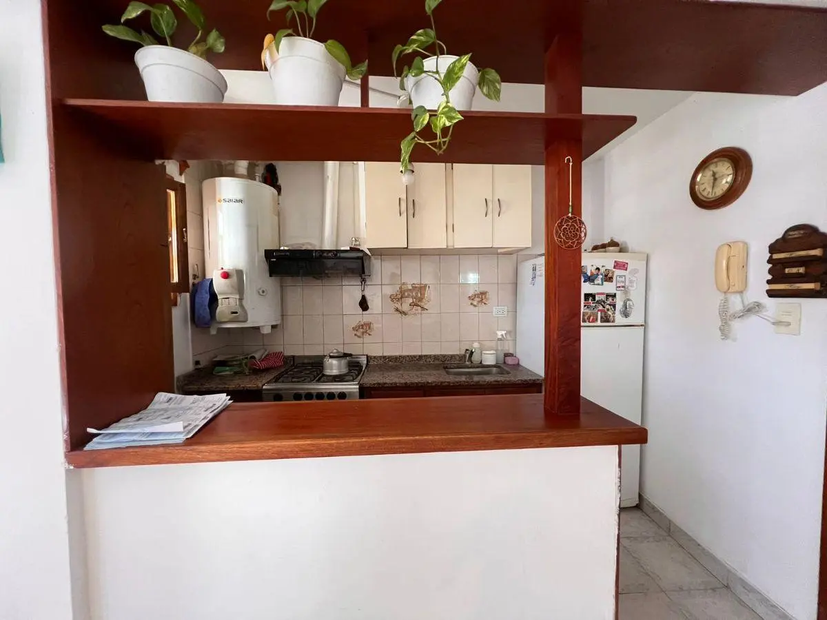 PH de 3 ambientes reciclado con local en esquina y cochera – Apto Crédito- 8