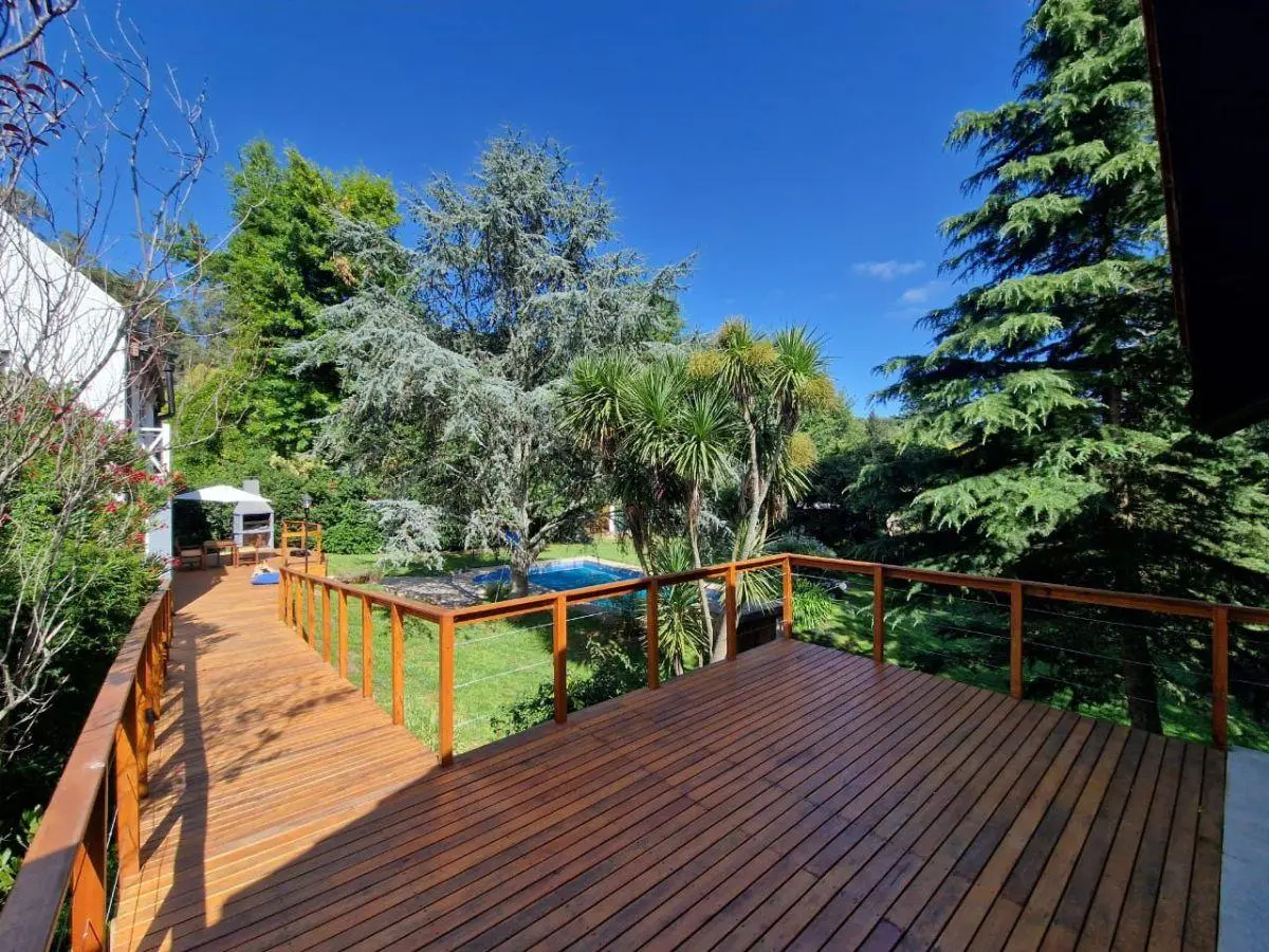 Casa con 1600 m² y 3 dormitorios en venta en Sierra de los Padres 5