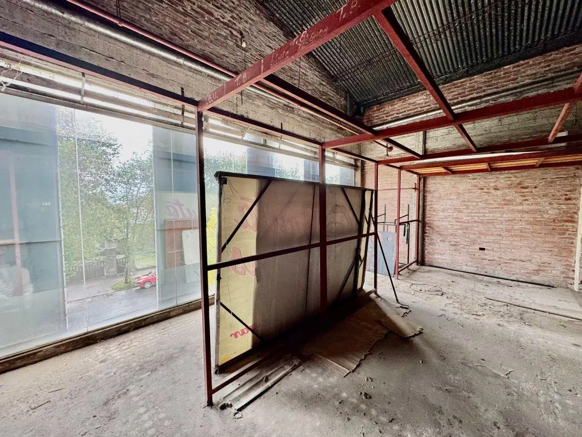 Venta de Edificio Comercial en tres plantas 2