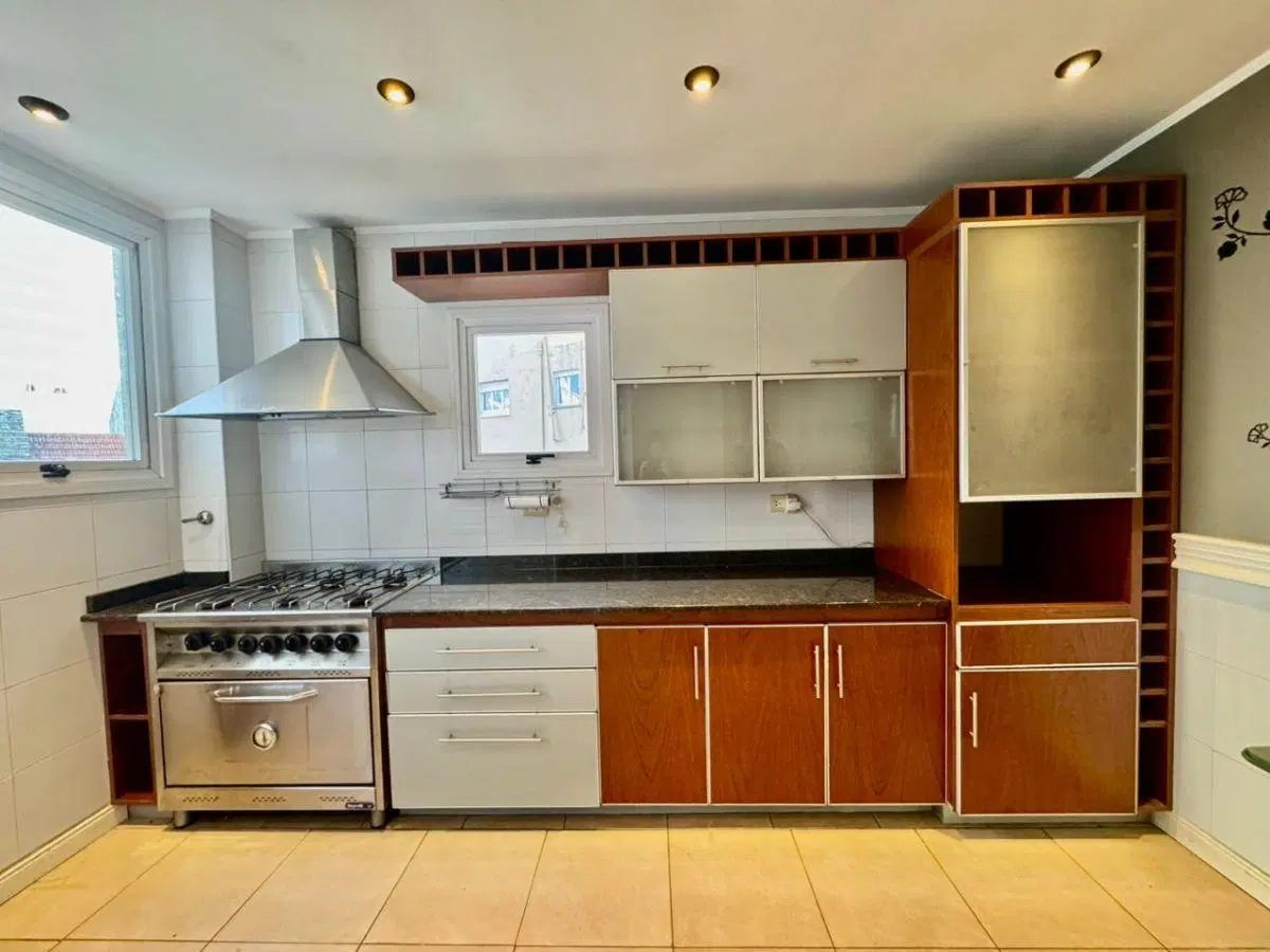 Alquiler 24 meses 4 ambientes con cochera y vista plena al mar 2