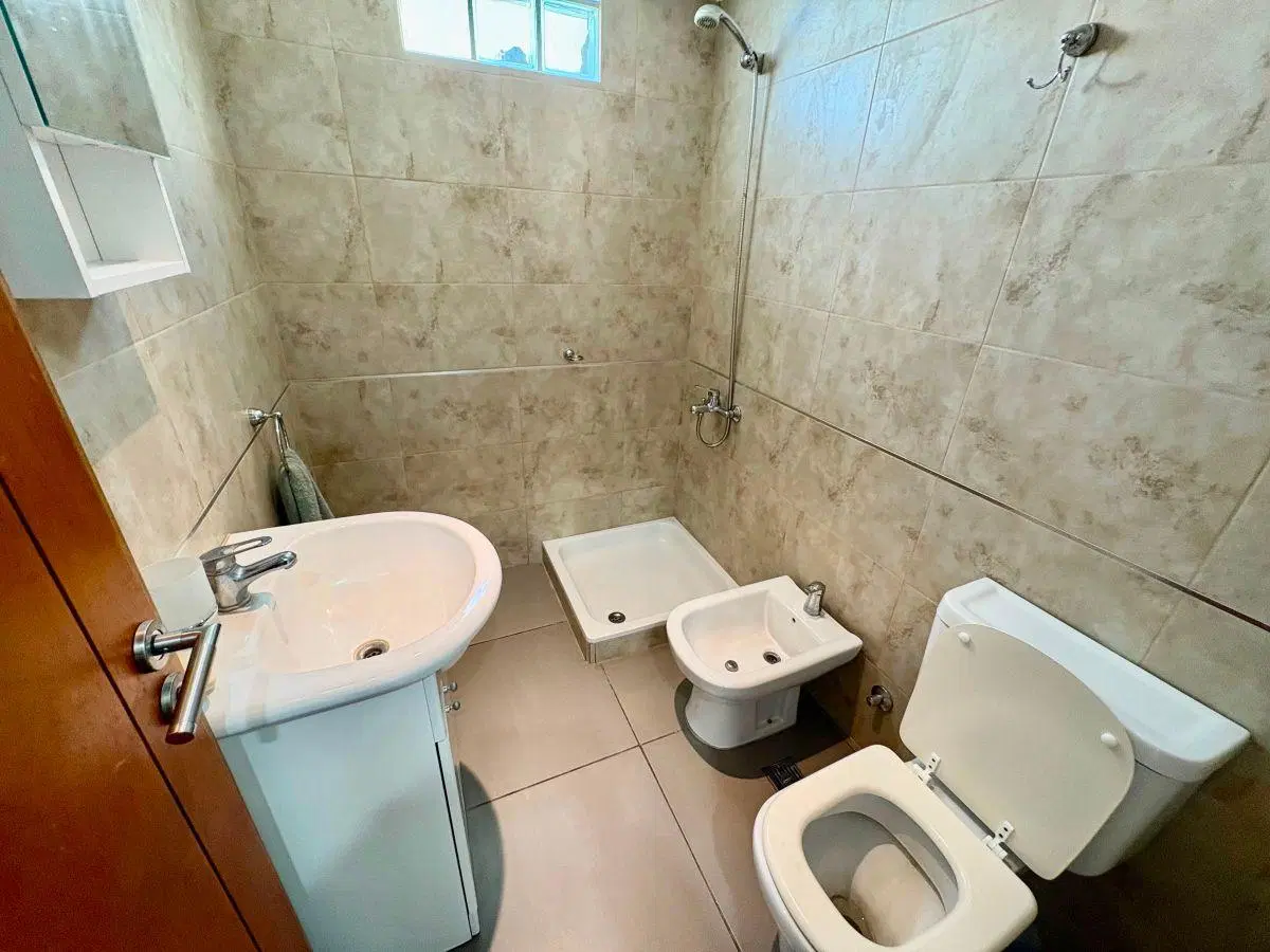 Alquilamos monoambiente en Plaza Mitre 4