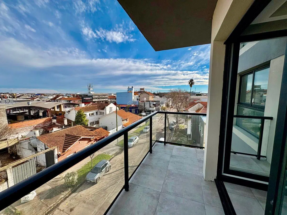 Departamento a estrenar de 3 amb en alquiler en Chauvín 2
