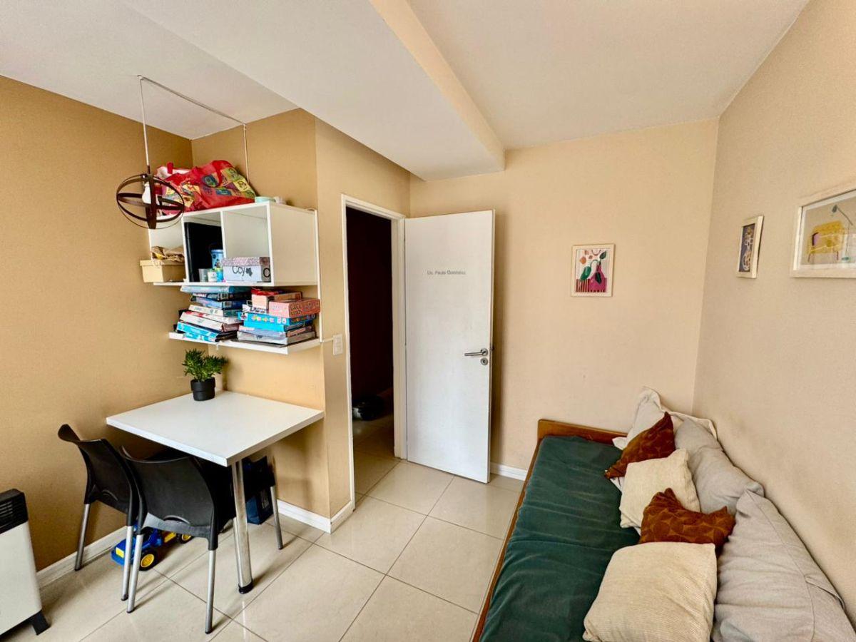 Foto de Venta Oficina en Macrocentro con cochera, imagen 2