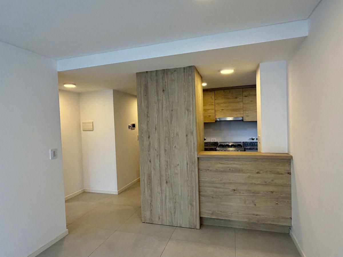 Foto de Alquiler departamento en Plaza Mitre con piscina, imagen 2
