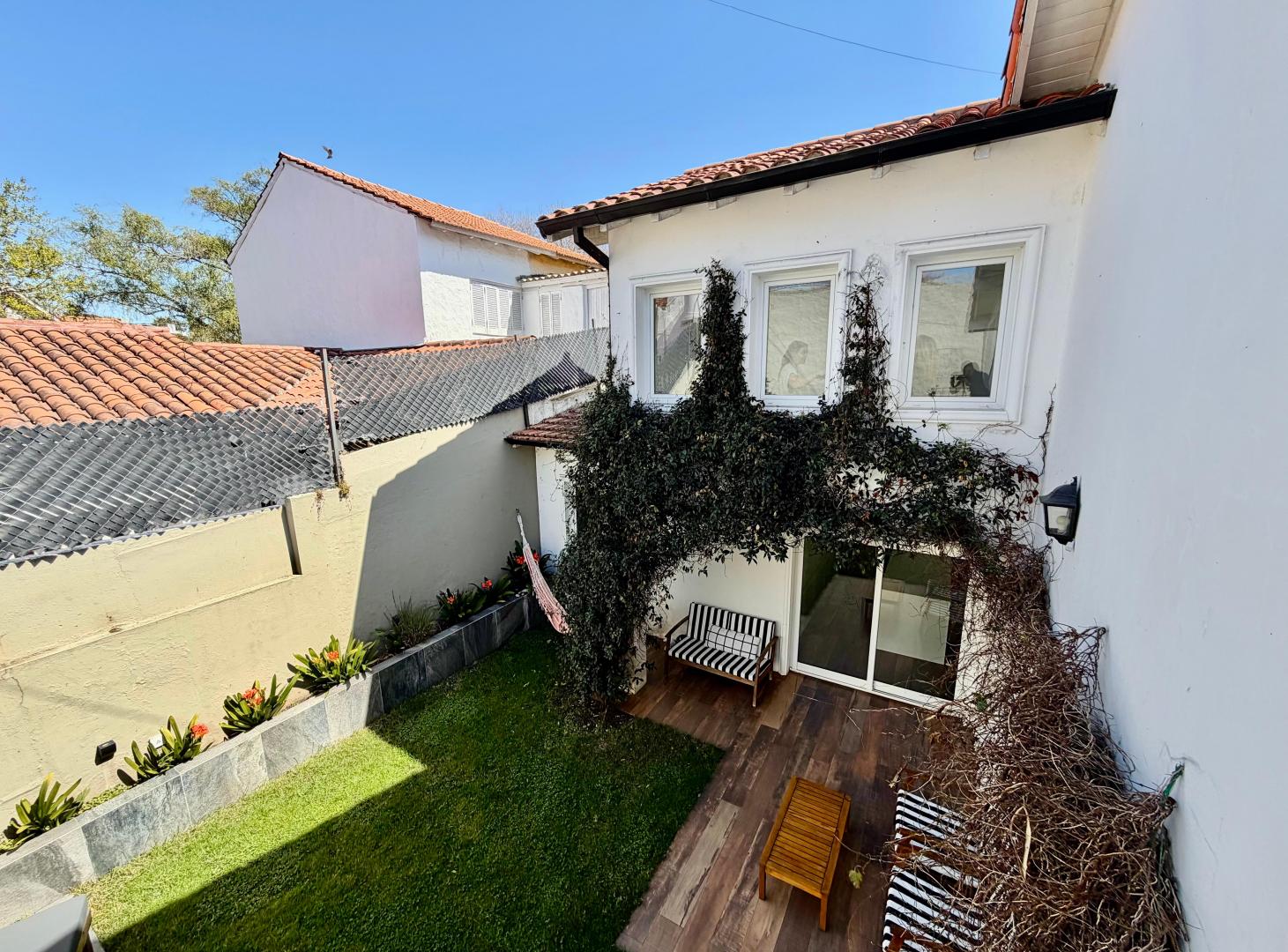 Foto de Casa en Venta en Los Troncos totalmente reciclada con pileta, imagen 3