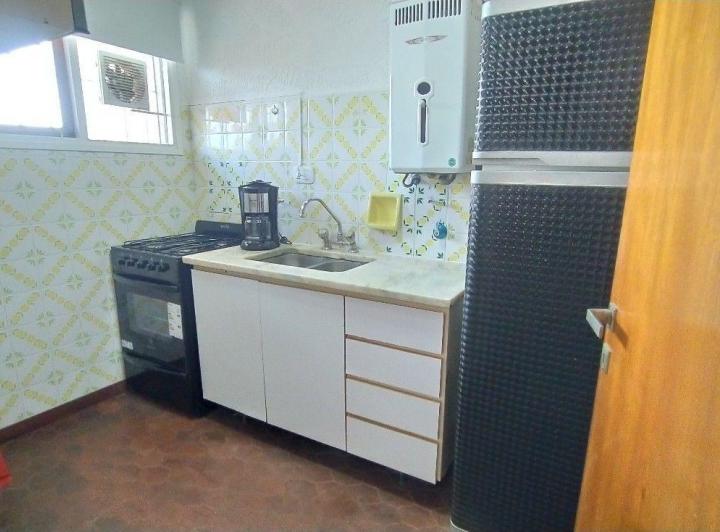 Foto de Alq Tem 3 AMBIENTES c/ cochera 100mts del mar!!! Céntrico!, imagen 5