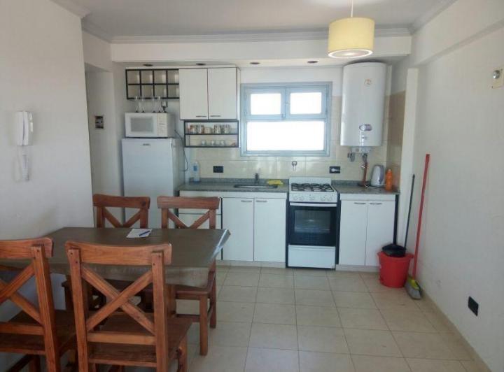 Foto de 2 AMBIENTES | Avenida 1 al 3800, imagen 3