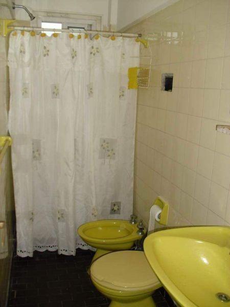Oportunidad! Departamento 2 Ambientes a Pasos del Mar! 3