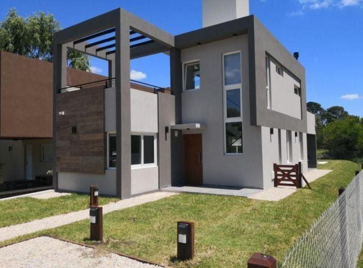 Casa 3 ambientes. | Calle 1 4