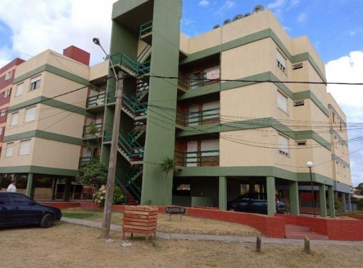Alq temp Venta Hermoso departamento 2 Amb a pasos del mar c/