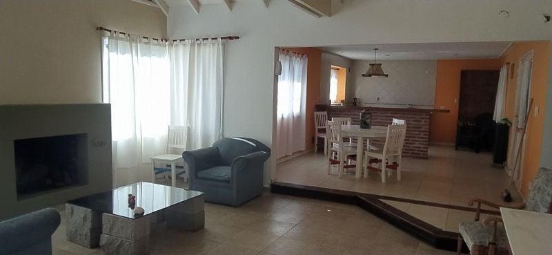 Hermosa Casa en Alquiler Anual Barrio Norte Villa Gesell !!!
