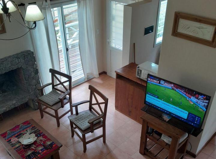 Casa 4 ambientes. | Calle 1 2