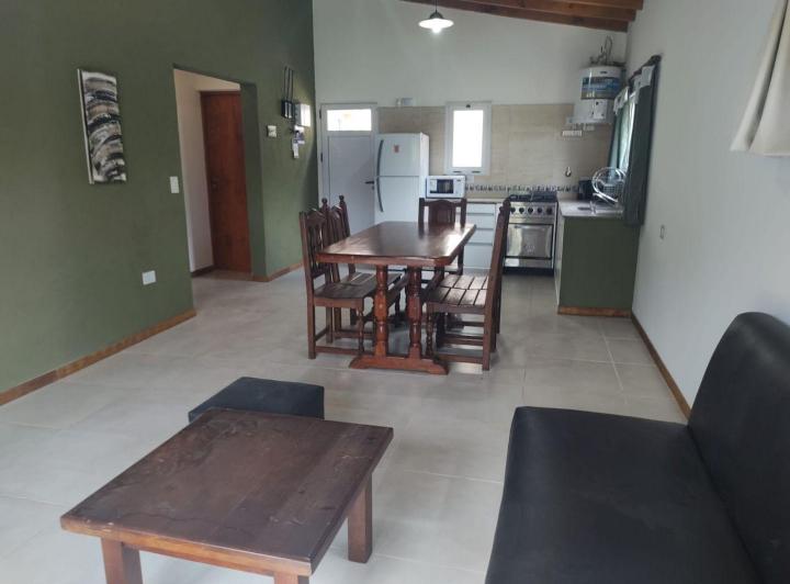 2 dptos y 1 duplex de 3 amb a estrenar a 650 mts del mar!!! 3