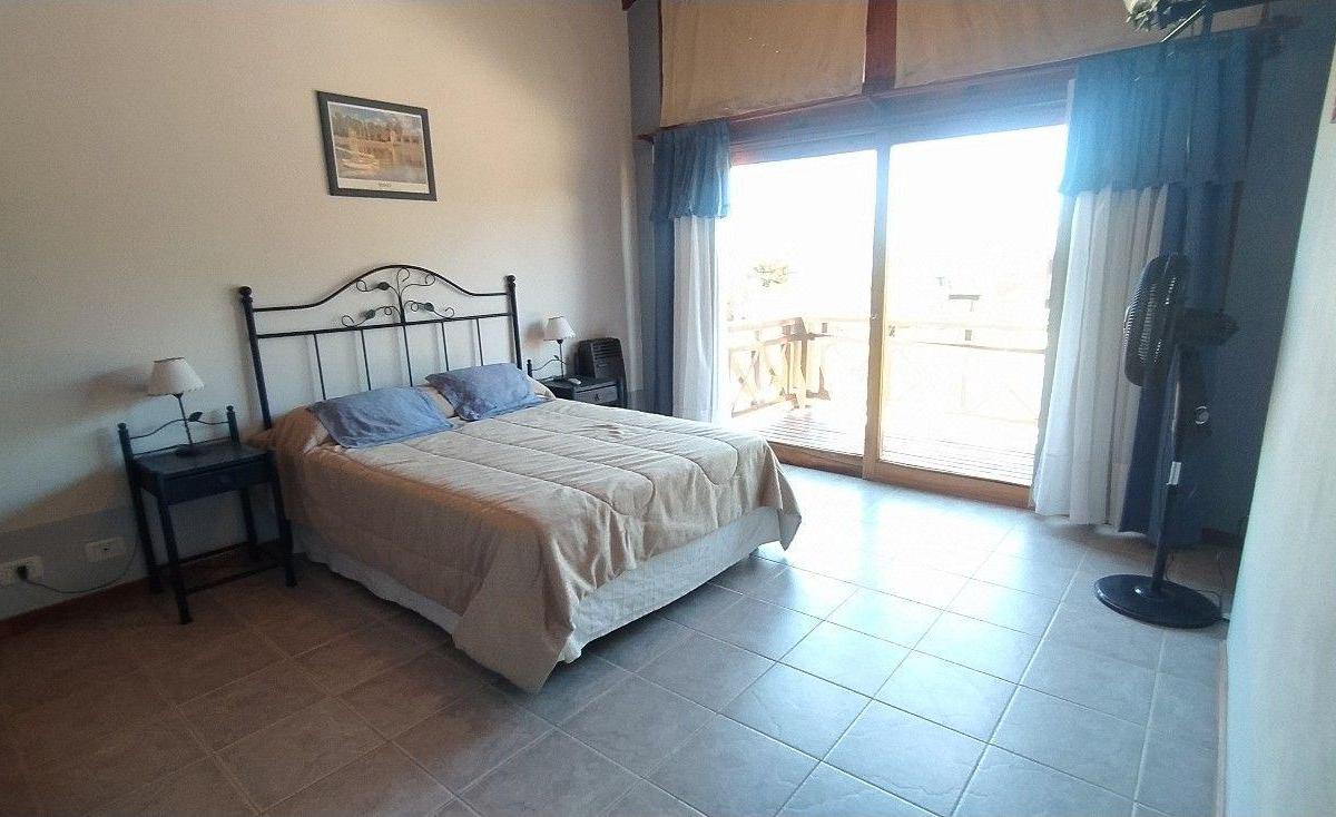 Oportunidad!! Casa en Barrio Norte 3 amb en 2 plantas, a pas