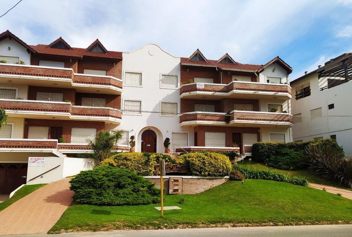 Venta Magnifico dto 4 amb c/ cochera c/ gas nat