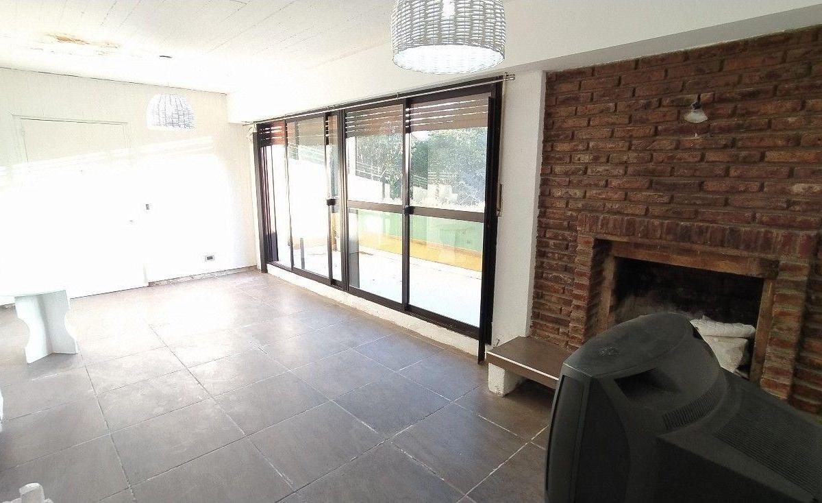 Foto de Venta 2 amb c/ cochera Barrio Norte a pasos del mar! gas nat, imagen 2