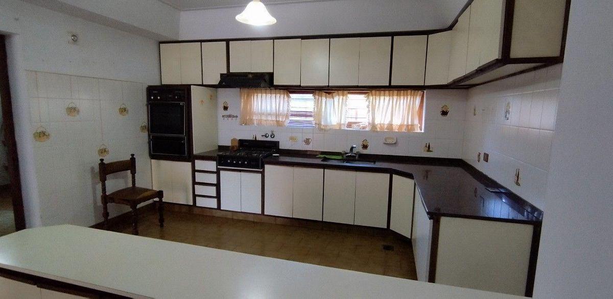 (PROPIEDAD SUSPENDIDA ) Oportunidad Venta Casa 5 Amb 3 baños. Quincho Parque  Bodega