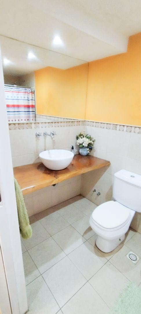 (PROPIEDAD SUSPENDIDA ) Oportunidad! Venta casa 7 amb  340m2 cub 600m2 lote Cochera