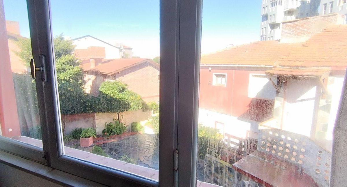 Foto de Oportunidad! Venta 3 amb + esp guardacoches a pasos del mar, imagen 4