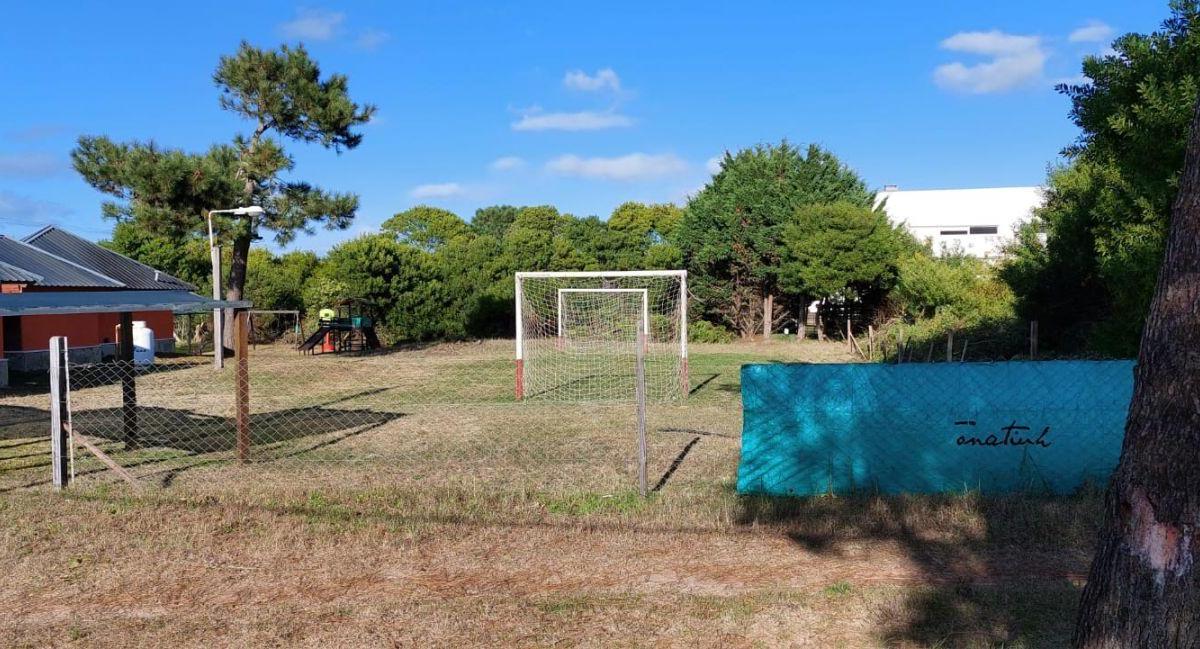 Excelente Lote a 200 m del Mar de 900 m² en Zonificación R 3