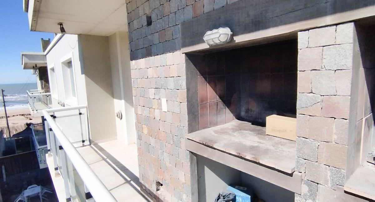Foto de Venta y Alq Temp 3 Amb c/ cochera Vista al mar Gas natural!, imagen 3