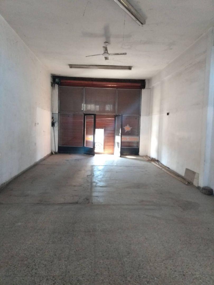 Foto de Local . | Pte Peron 3933, imagen 2