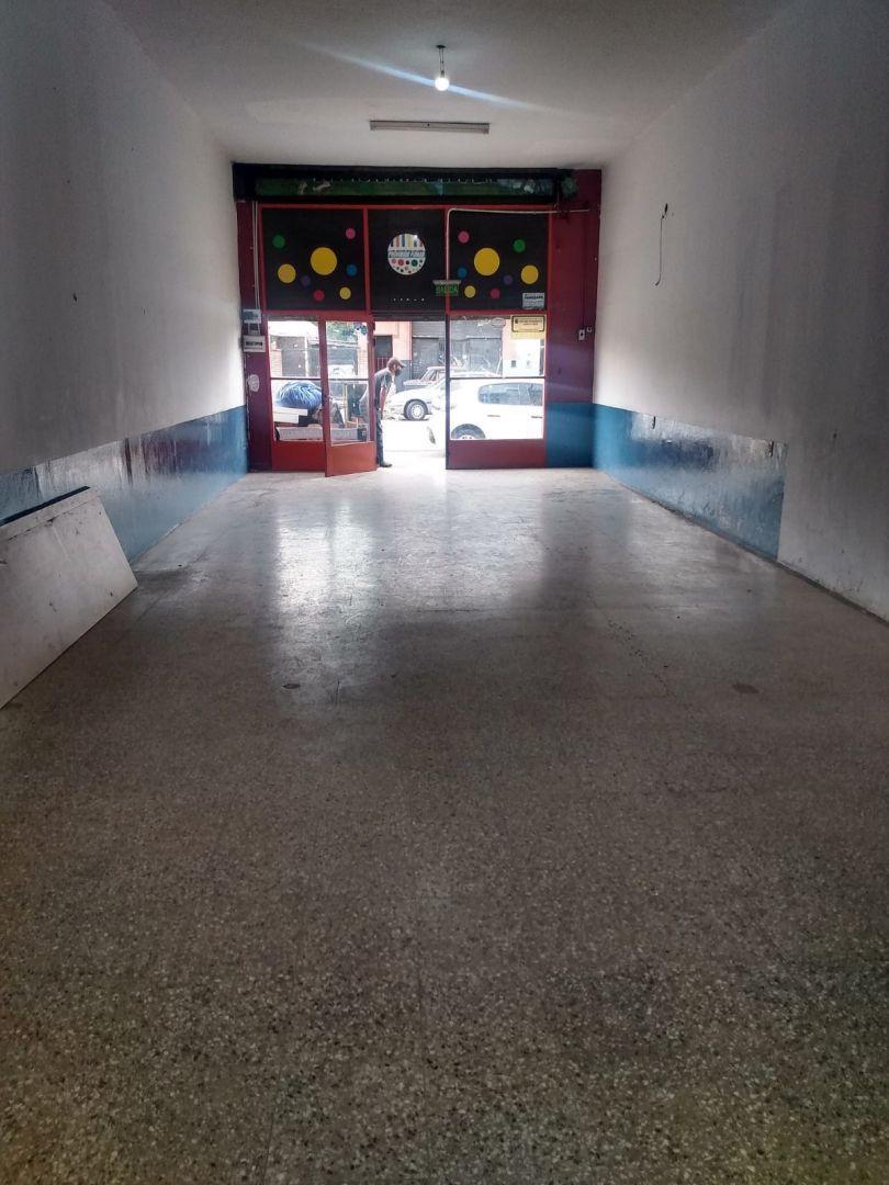 Foto de Local . | Pte Peron 3933, imagen 3