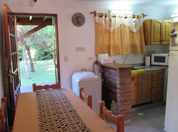 Foto de Casa 3 ambientes en alquiler temporario en Mar azul!, imagen 5