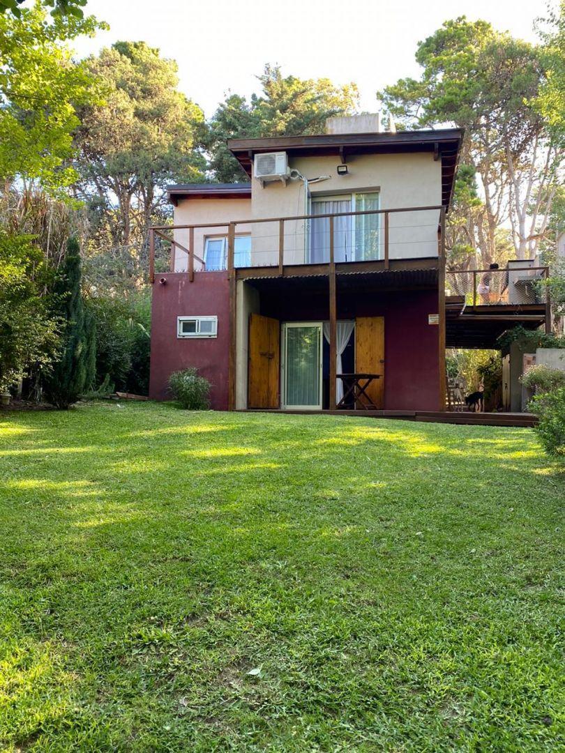 Venta de Excelente Casa + 2 Deptos. 3 Uf. Mar Azul 1