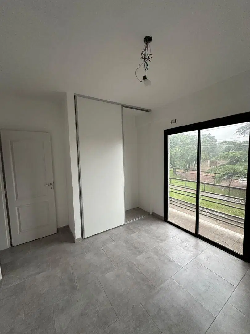 Departamento 2 ambientes. | Maestro Angel Delia 2296 4