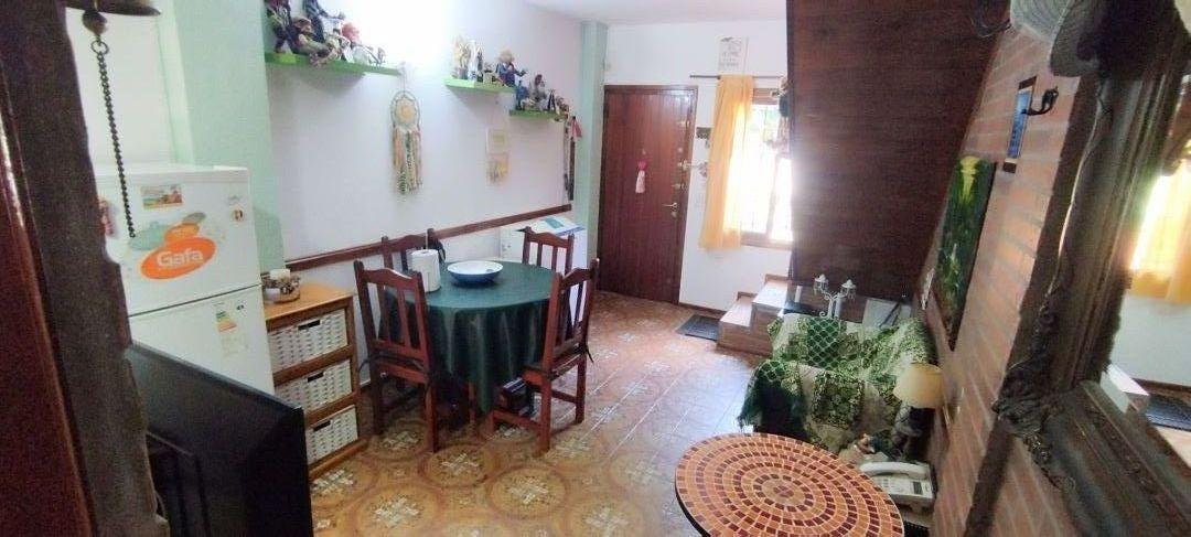 Foto de venta dto tipo duplex 3 amb, cochera y patio c/ parrilla, imagen 4