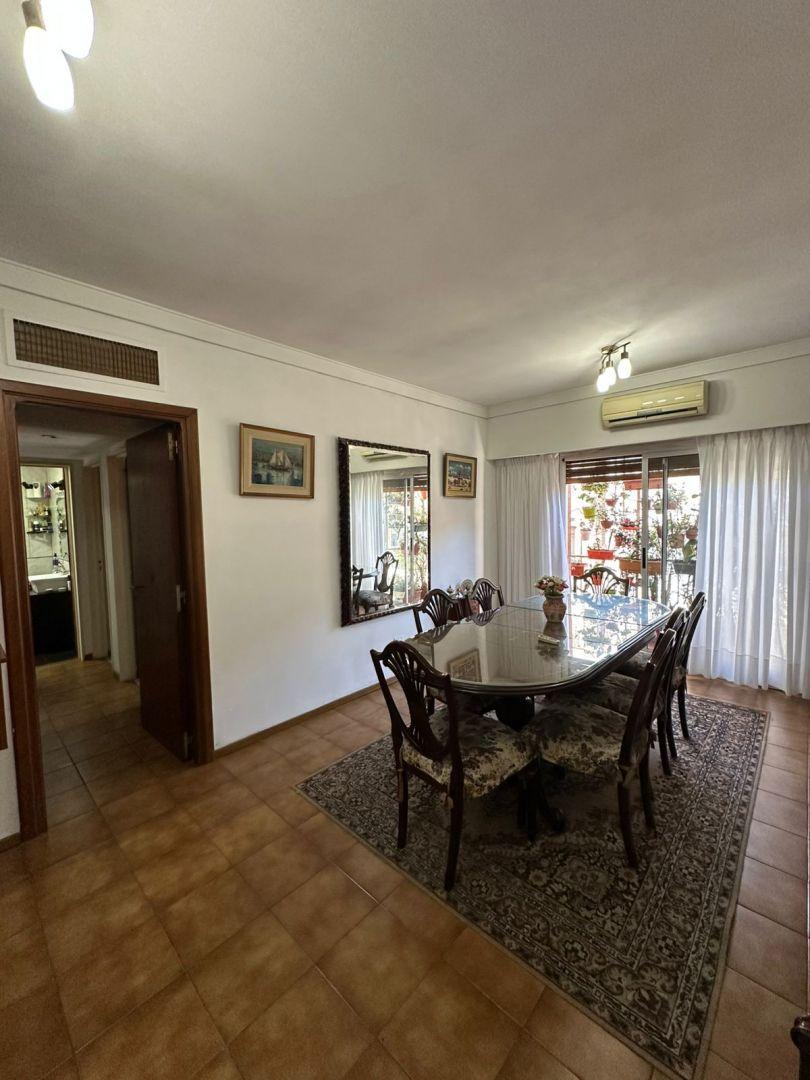 Foto de Departamento 4 ambientes. | Sarmiento 1525, imagen 2