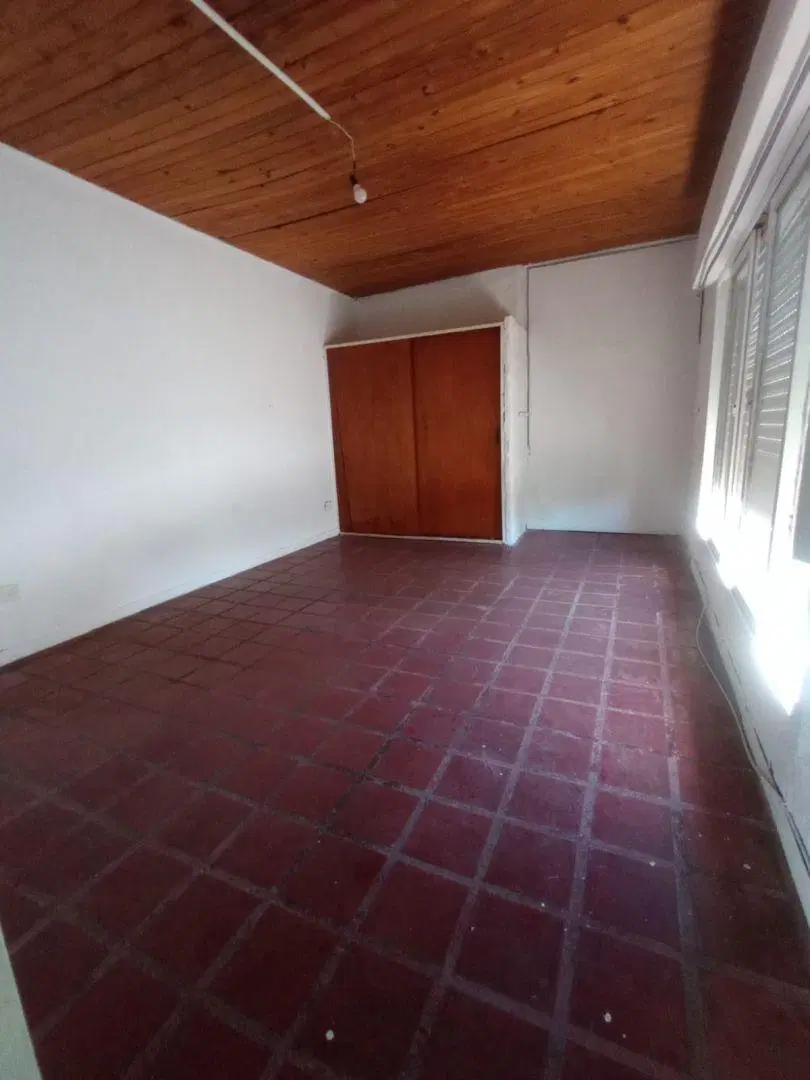 Casa 3 ambientes. | Echeverria 438 4