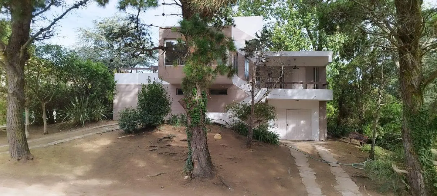 Venta casa 4 amb 170m2 Reciclada a nuevo lote 544m2 Abert DVH 2
