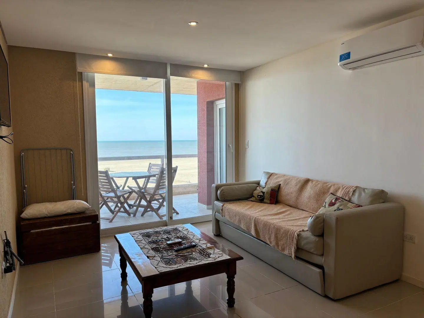 Departamento 2 ambientes frente al mar Las Gaviotas 2