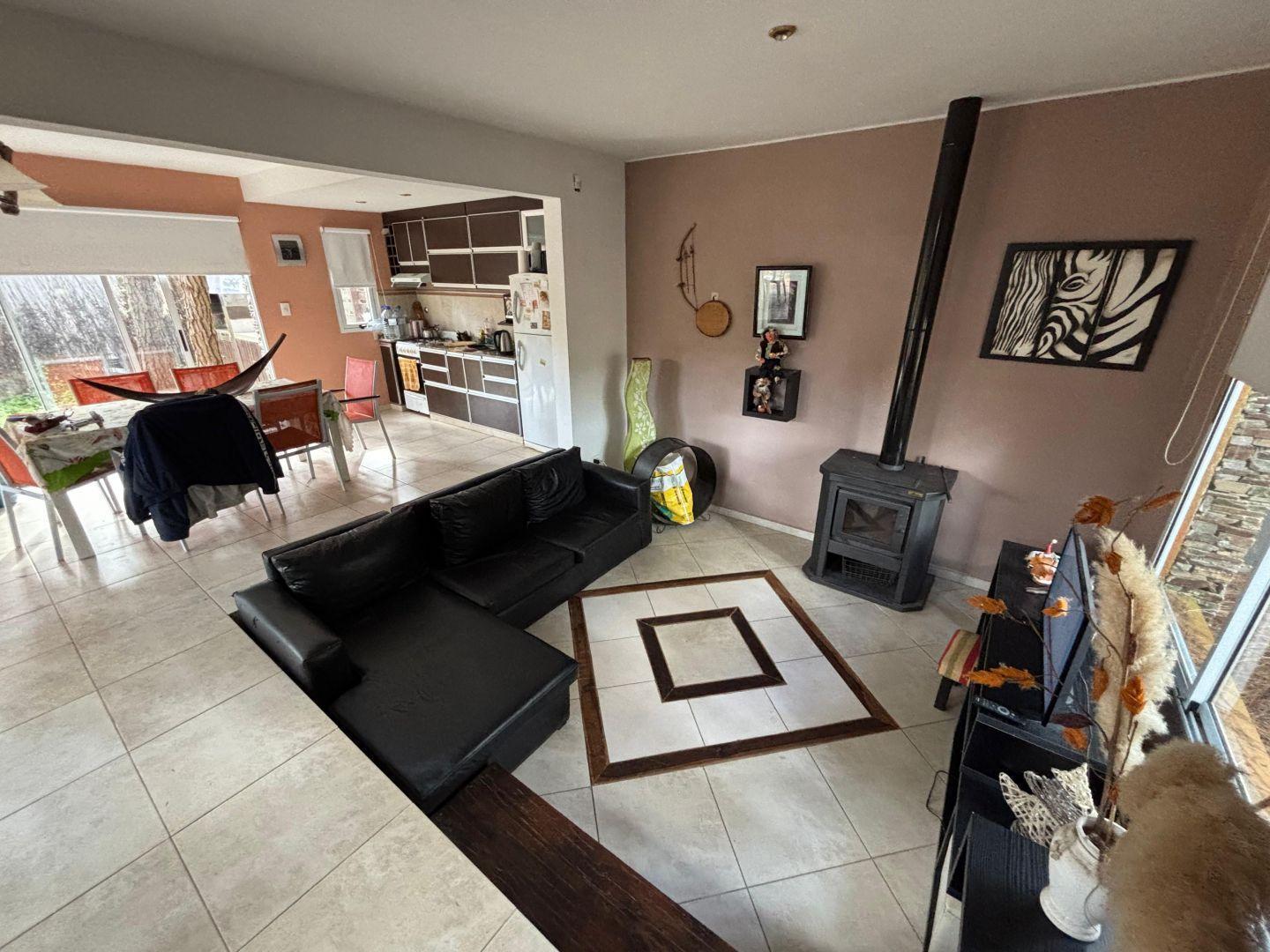 Foto de Hermosa casa 6 pax en alquiler temporario Mar Azul, imagen 2