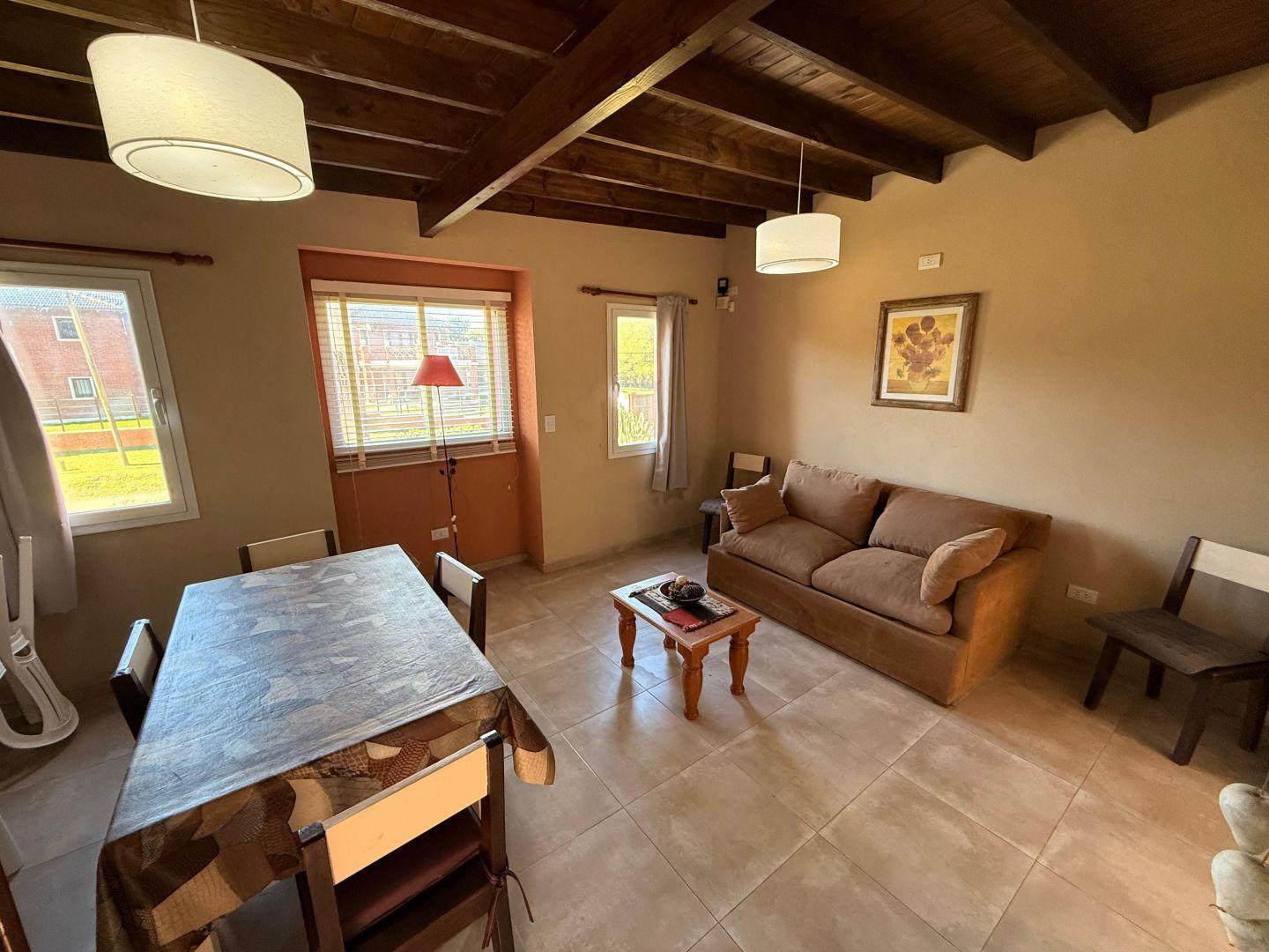 Foto de Casa en venta y alquiler 3 ambientes Mar Azul, imagen 1