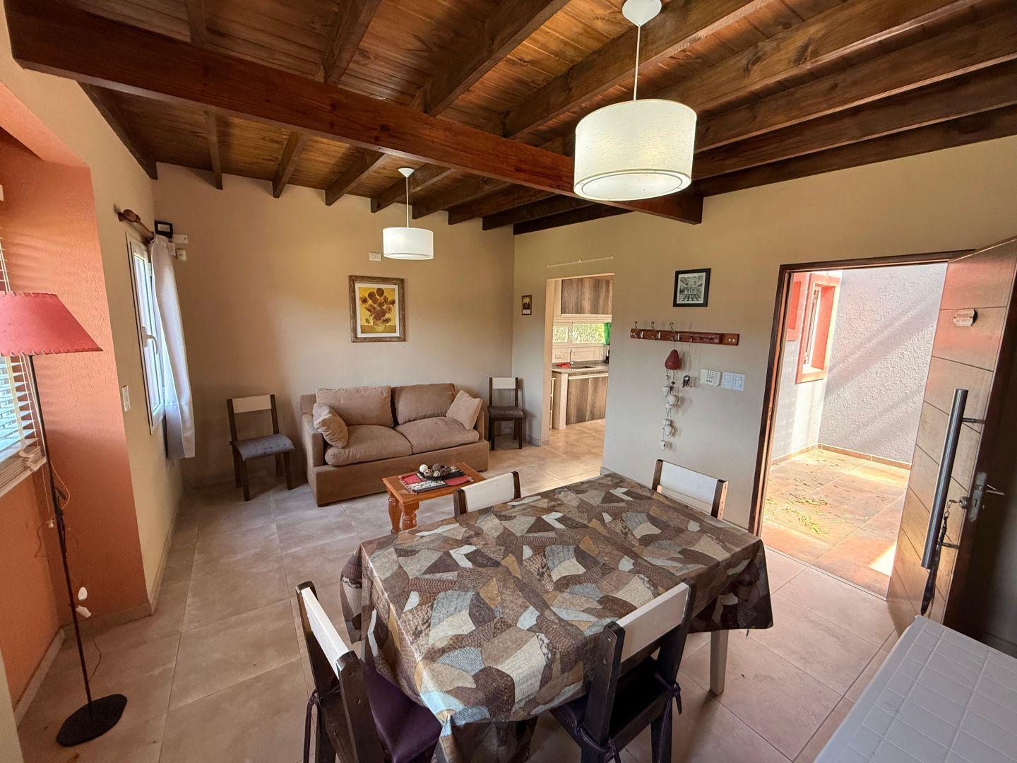Foto de Casa en venta y alquiler 3 ambientes Mar Azul, imagen 2