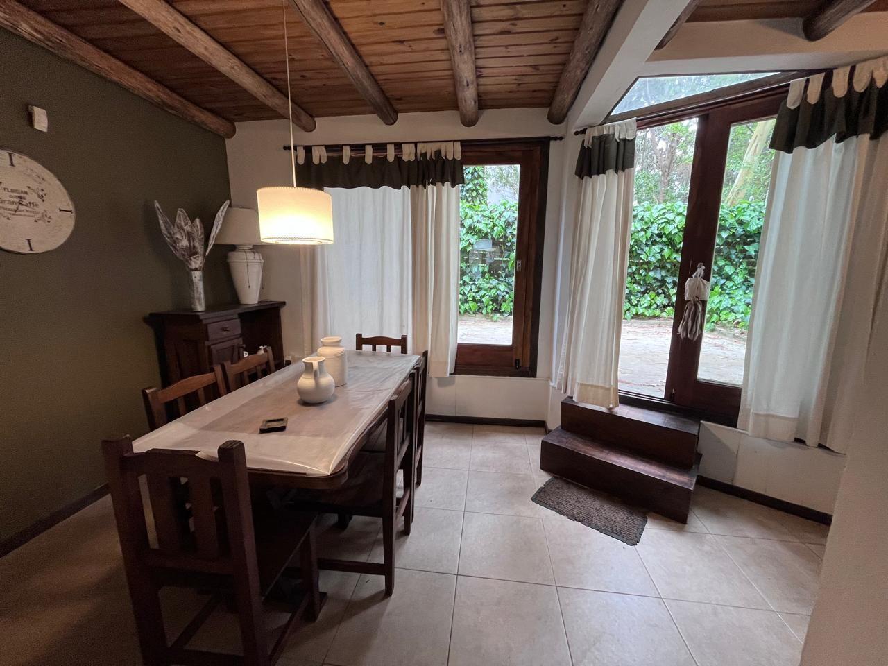Foto de Casa venta alquiler 3 ambientes Mar Azul, imagen 3