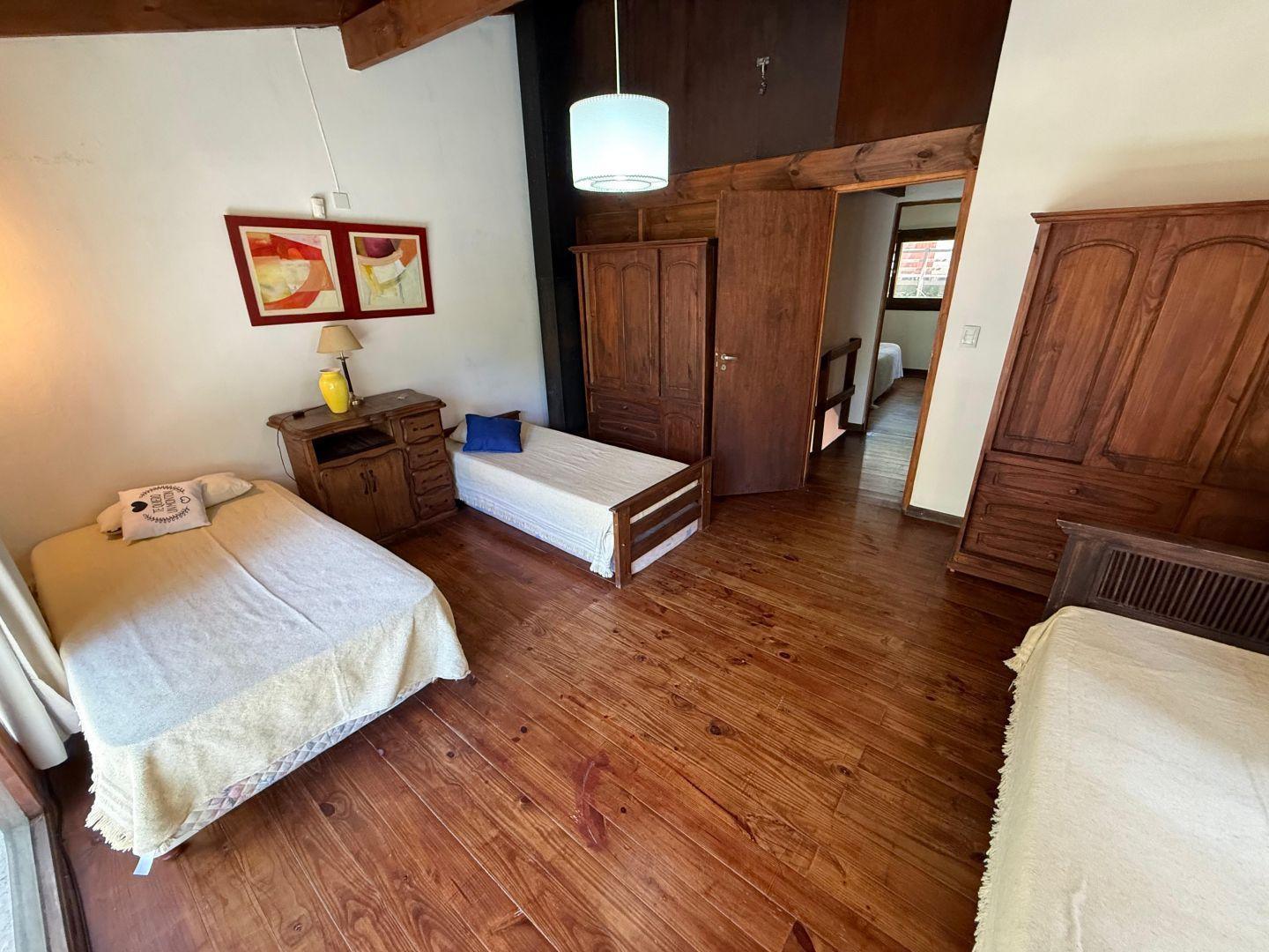 Foto de Casa venta alquiler 3 ambientes Mar Azul, imagen 2