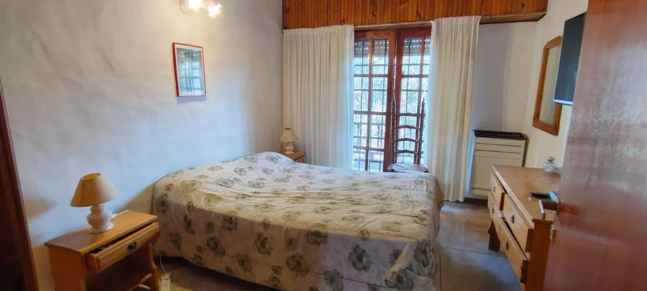 Alquiler anual Dto triplex 4 amb 2 baños, gas natural tiro balanceado centrico! 4