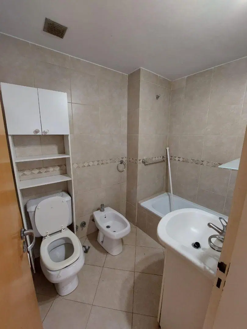 Departamento 2 ambientes. | Las Heras 984 1
