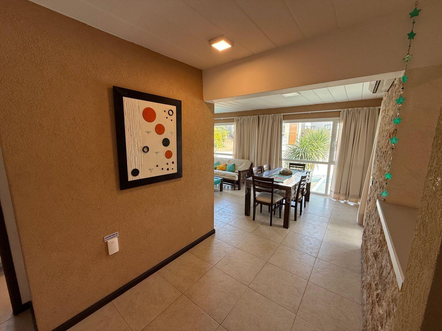 Foto de Departamento 2 ambientes en venta Las Gaviotas, imagen 2
