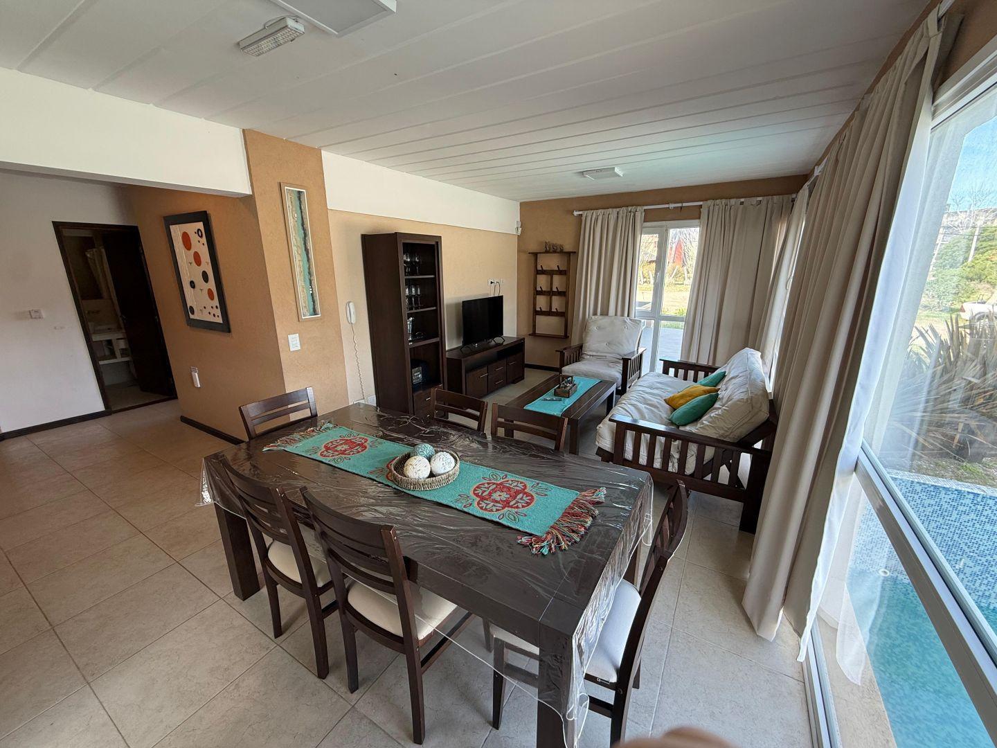 Foto de Departamento 2 ambientes en venta Las Gaviotas, imagen 3