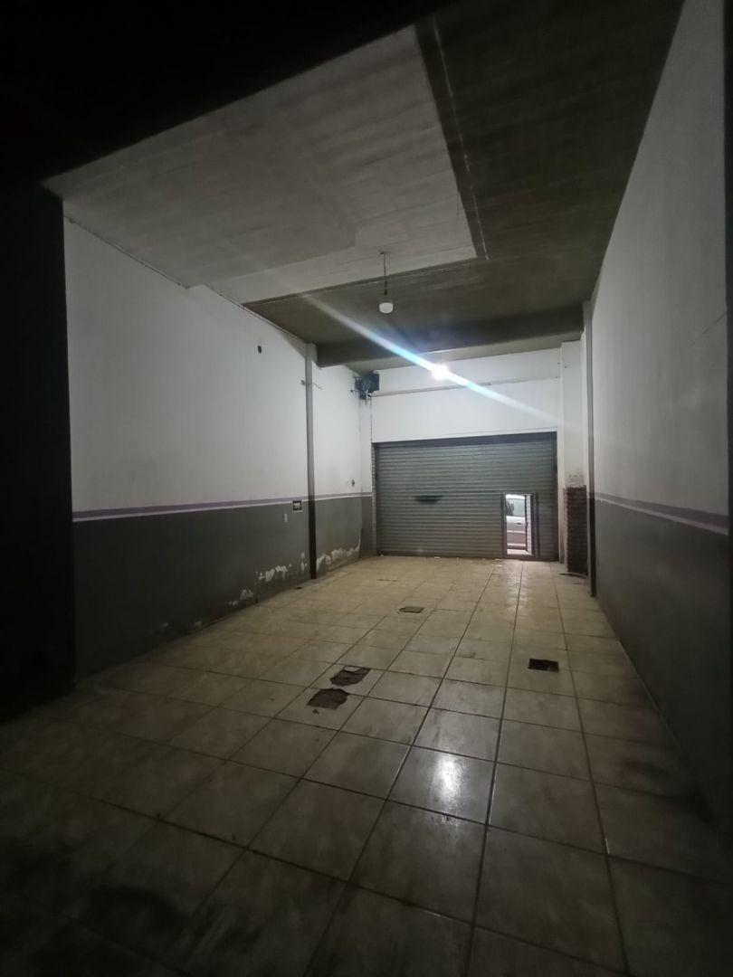 Foto de Local . | Peron 3783, imagen 4