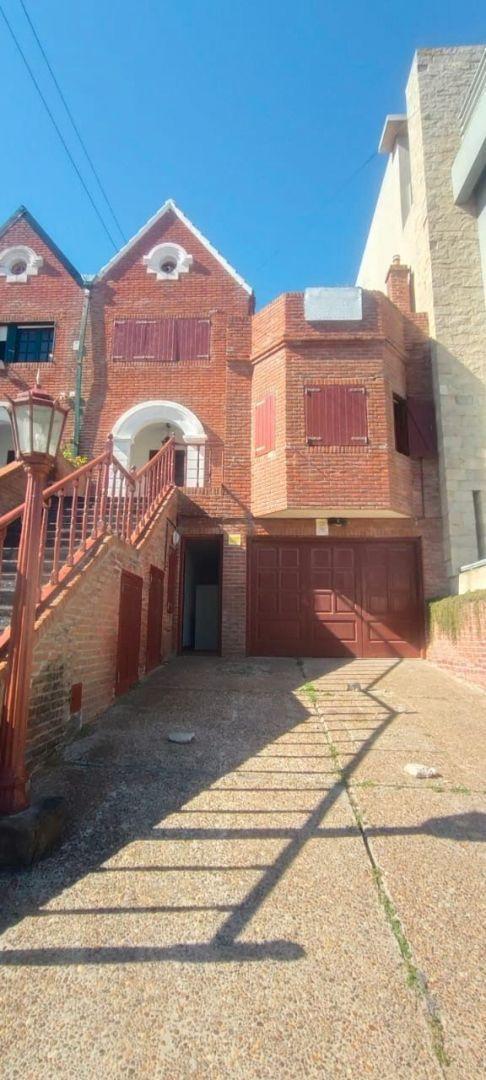 Foto de Venta Casa frente al mar! 7 amb 5 baños cochera 4 autos, imagen 2