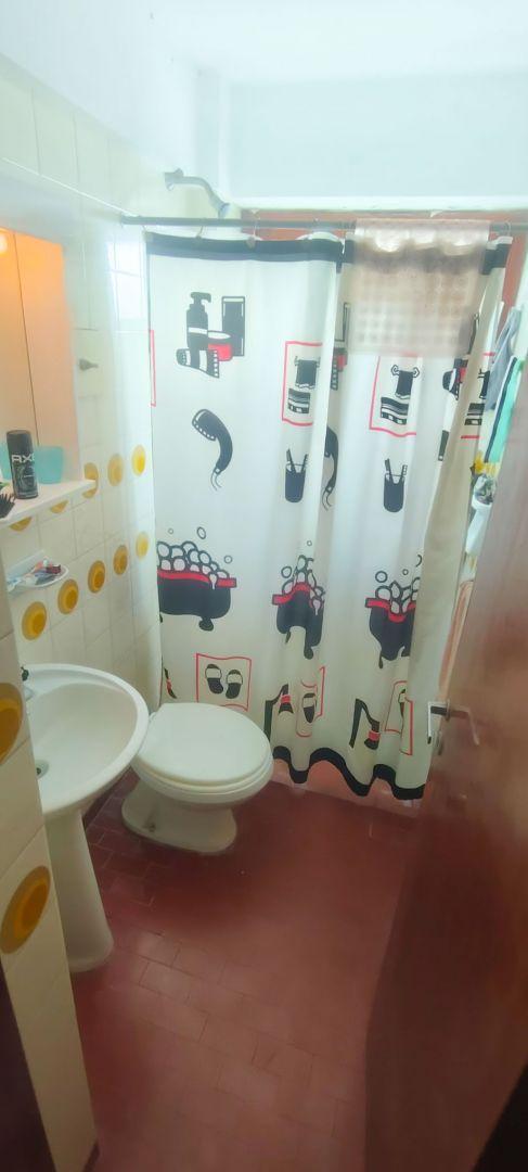 Foto de Venta excelente Dto 4 amb 3 baños cochera cubierta cancha de tenis, imagen 4
