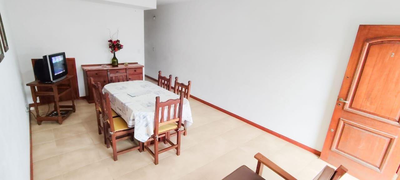 Foto de Venta Duplex 4 amb fondo Verde c parrilla cochera Gas Nat Abert doble, imagen 5