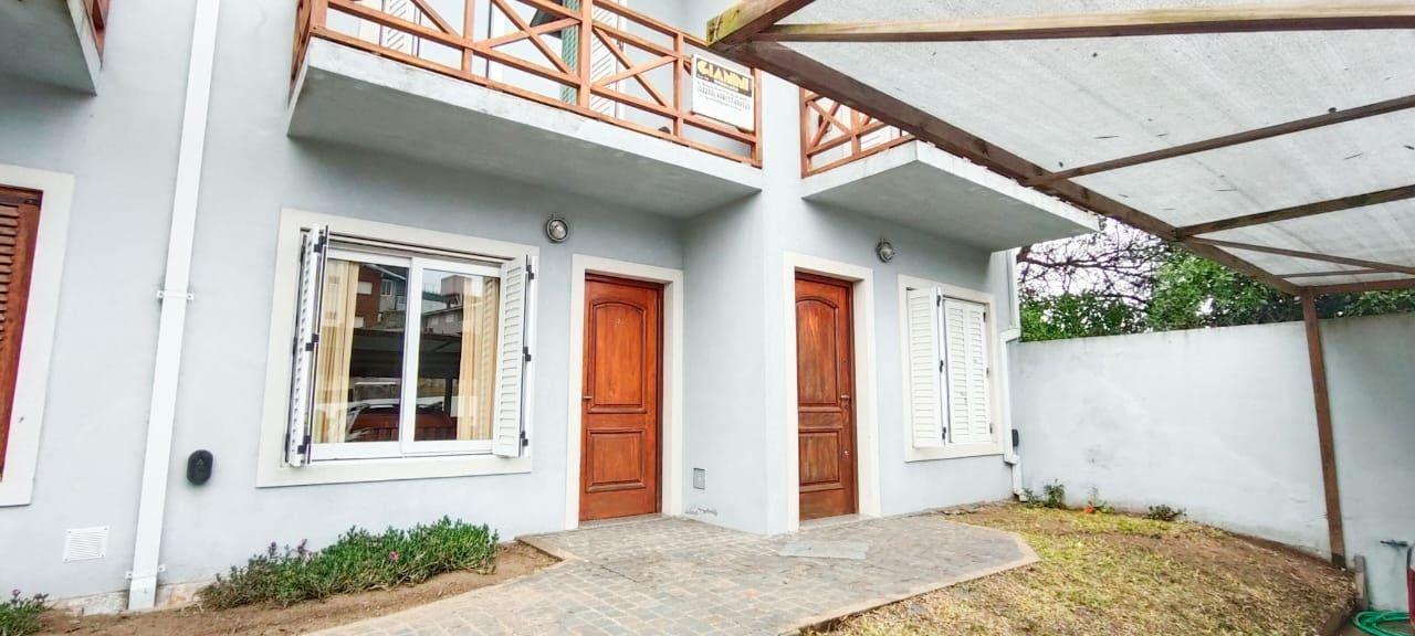 Foto de Venta Duplex 4 amb fondo Verde c parrilla cochera Gas Nat Abert doble, imagen 3
